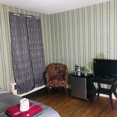 Pacifico'S Place “2C” Hotell Hartford Exteriör bild